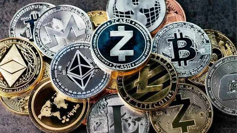 تراجع أشهر عملة رقمية فى العالم بنسبة 12%