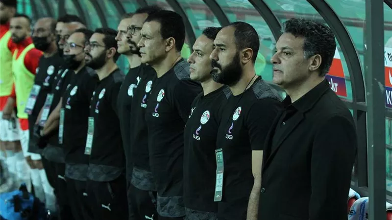 نجم الأهلى السابق يفتح النار على المسؤولين عن الرياضة فى مصر