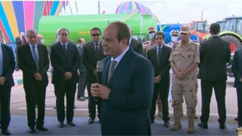 السيسى: كلامى مش كتير.. ومحدش هيقرب من مياه مصر
