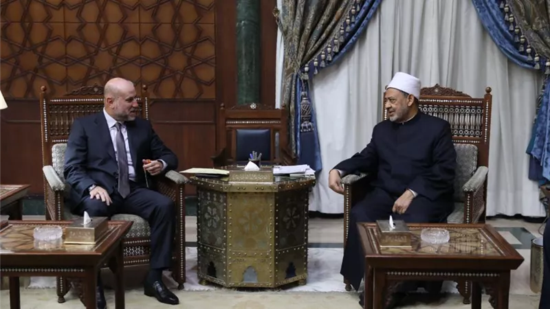 الرئيس الفلسطيني يشكر الطيب على مراجعة مصحف 