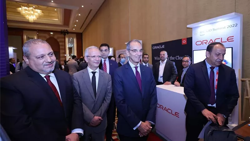 الاتصالات : المرحلة المقبلة ستشهد إطلاق مشروع التقاضى عن بُعد