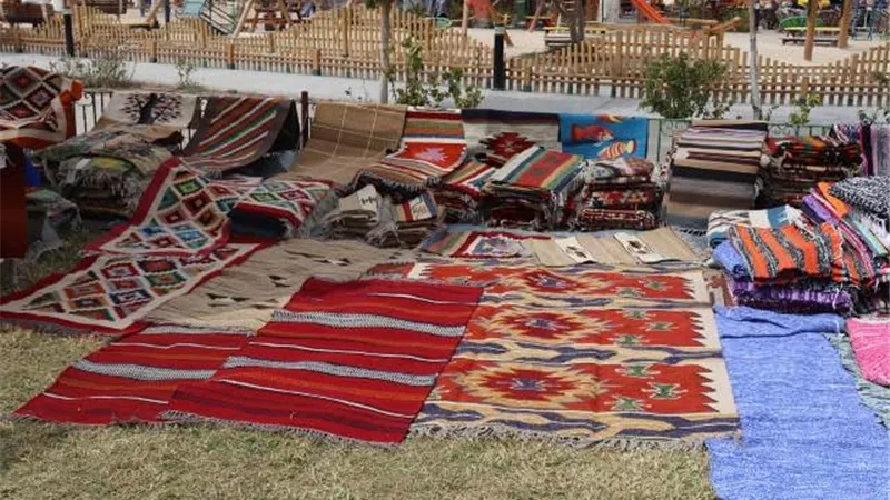 محافظة الجيزة تنظم معرض لتسويق منتجات أصحاب المشروعات الصغيرة والحرف اليدوية