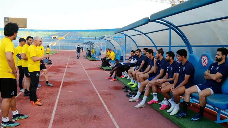 تاكيس جونياس يعلن تشكيل بيراميدز لمواجهة البنك الأهلي ودياً