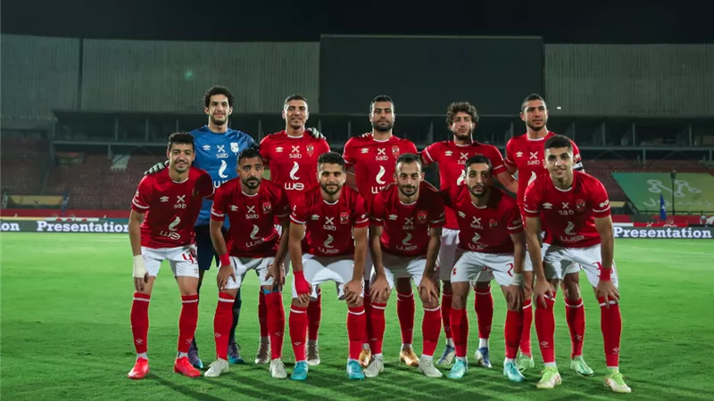 تعرف على بدلاء الاهلى أمام إيسترن كومباني بالدورى