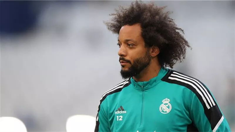 بعد الرحيل عن ريال مدريد .. 3 عروض إسبانية وخليجية أمام مارسيلو