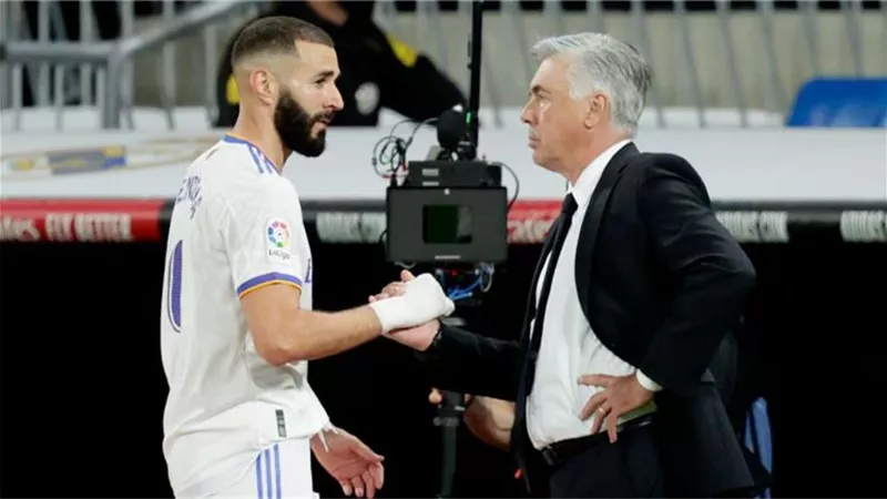 لعدم اقتناع الادارة .. ريال مدريد يرفض طلبا لأنشيلوتى