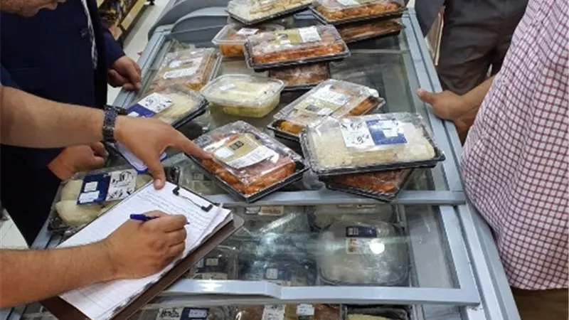 ضبط 1053 كيلو لحوم وأسماك ودواجن غير صالح في حملة لبيطري كفر الشيخ