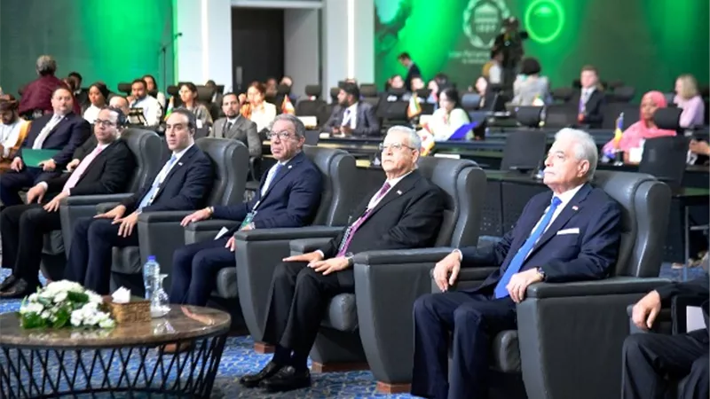 ممثلة بنجلاديش: تغير المناخ أكبر تحديات يواجهها العالم