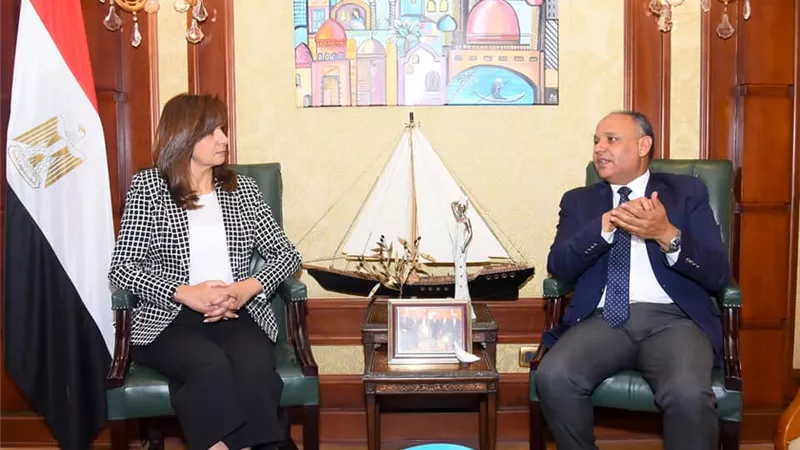 وزيرة الهجرة ورئيس البحث العلمي يبحثان دعوة الخبراء والعلماء المصريين بالخارج