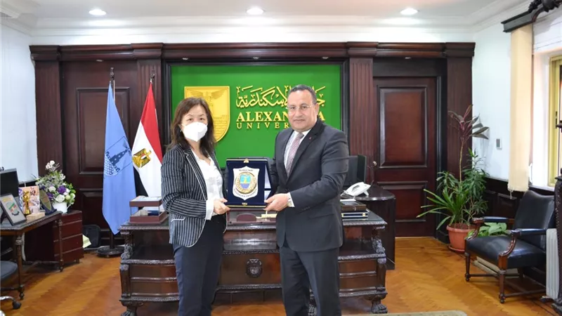 قنصل عام الصين يزور جامعة الإسكندرية