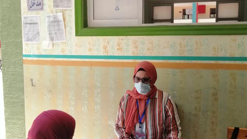 علاح ١٥٨٣ مواطنا في قافلة طبية بدمياط..صور