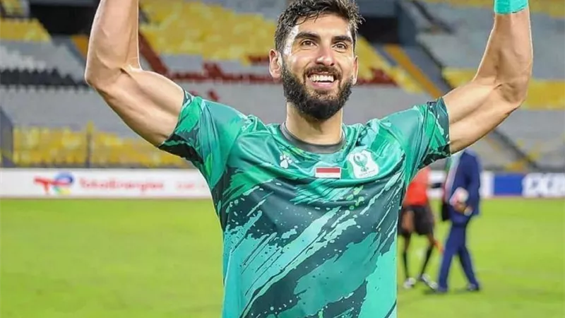 ياسر حمد مدافع المصري ينتظم فى معسكر الفريق