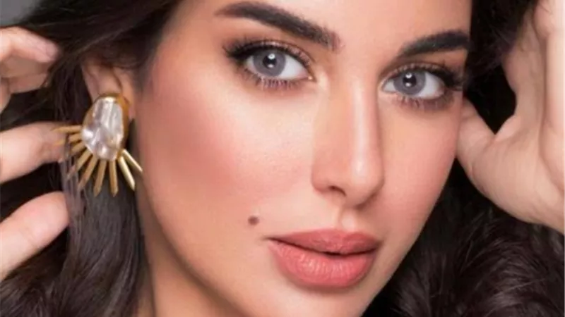 ياسمين صبرى تعتذر فجأة عن مسلسل (الشادر)!
