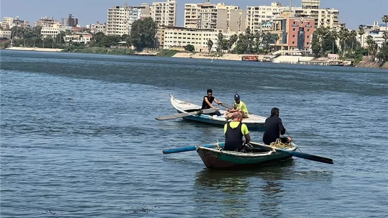 انتشال جثة شاب مجهول من مياة النيل بالمنصورة
