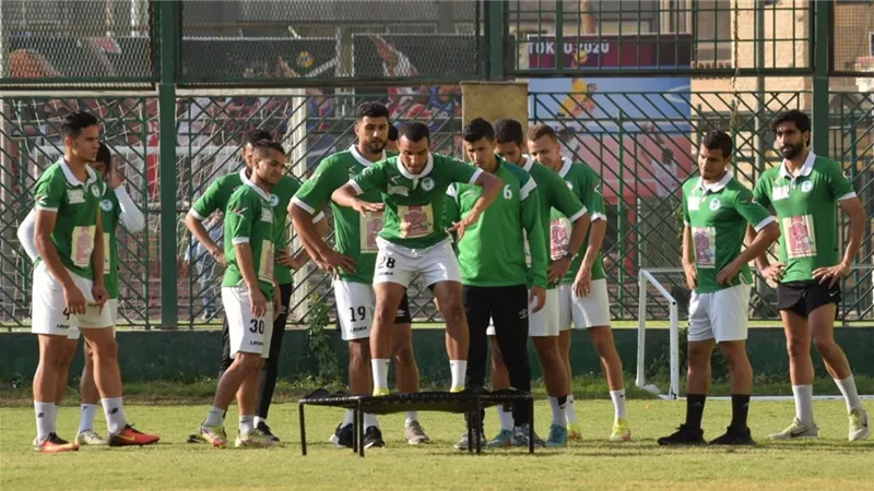 إيسترن كومباني يستأنف مرانه إستعدادا لبيراميدز