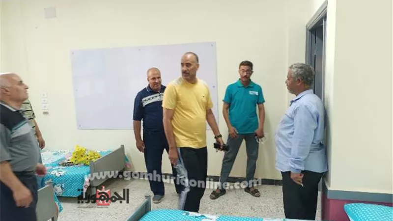 مدير تعليم السويس يتابع تسكين رؤساء اللجان والمراقبين بالاستراحات