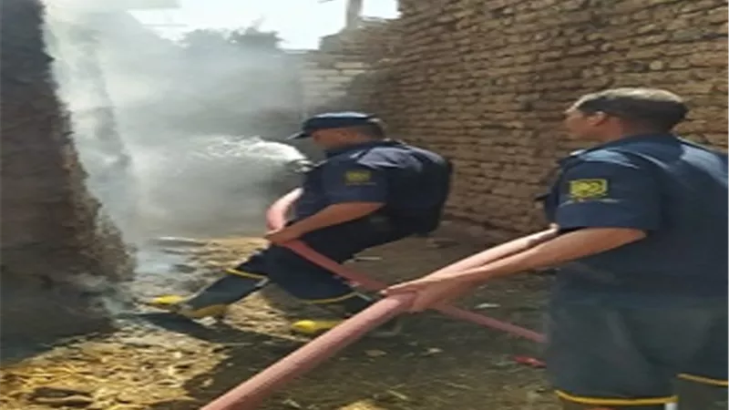 الحماية المدنية تطفى النيران بإحدى قمائن الطوب بالزينية شمال الأقصر