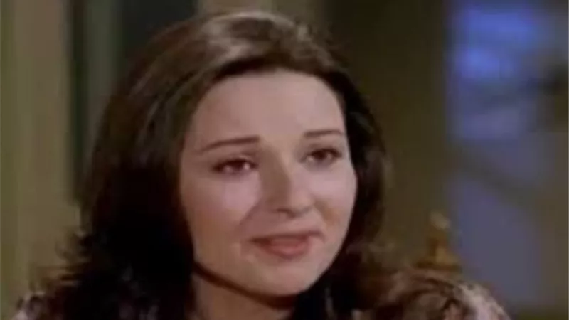 أحدث ظهور للفنانتين نورا و بوسى فى جو عائلى .. صور