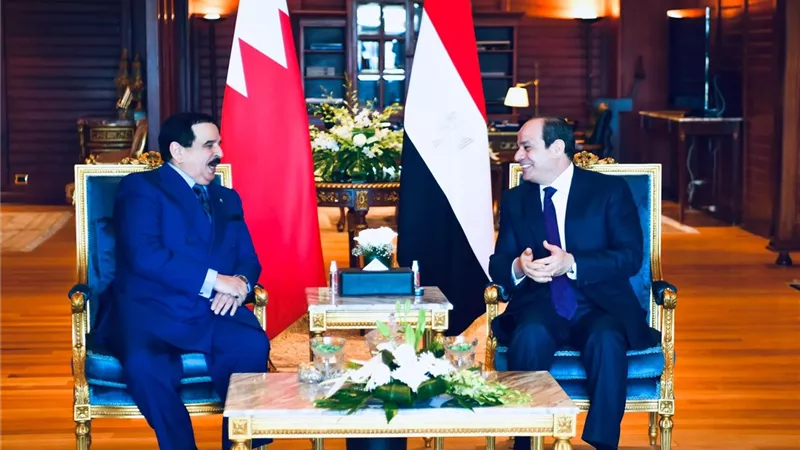 الرئيس السيسي يعقد قمة ثلاثية في شرم الشيخ مع ملك البحرين والعاهل الأردني