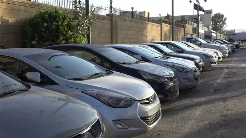 سقوط تشكيل عصابى يفرض اتاوات على السائقين مقابل ركن سياراتهم بالقاهرة