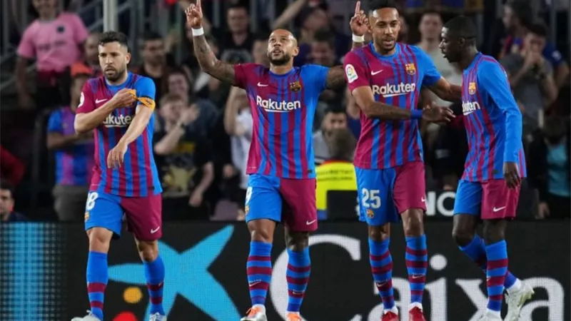 شرط وحيد يحسم صفقة انتقال نجم برشلونة إلى تشيلسي