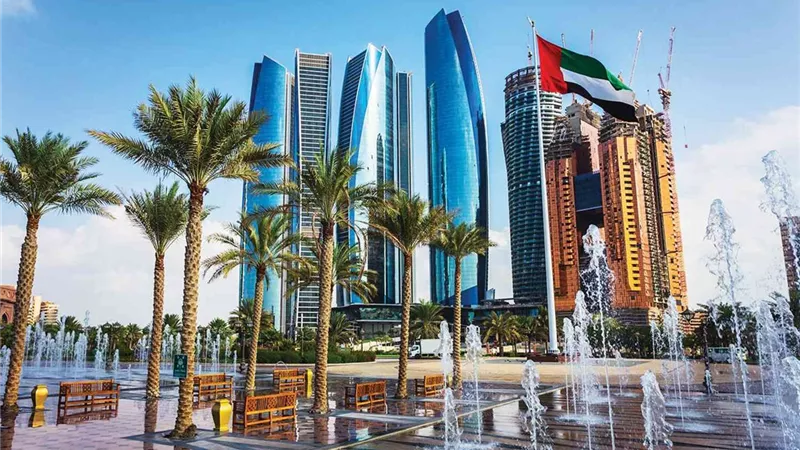 الإمارات توقع مذكرة تفاهم مع «سيمنس» و«أودي فولسواجن» بقطاع المركبات الكهربائية