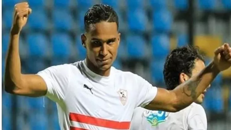 الجزيرى يؤازر الزمالك أمام الأهلى من مدرجات السلام
