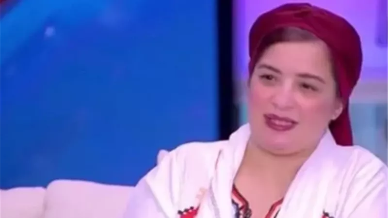 داليا ابراهيم على الهواء :