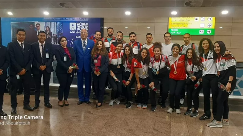 منتخب مصر لسلاح الشيش يصل القاهرة بعد حصوله علي بطولة أفريقيا للمبارزة