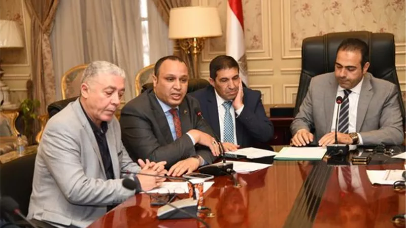 إستجابة للنائب محمد طلبة..لجنة الشباب والرياضة بالبرلمان تزور الإسماعيلية