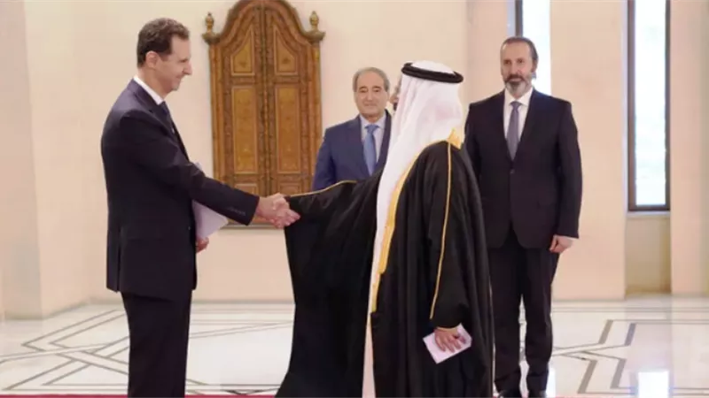 الرئيس السوري يتسلم أوراق اعتماد سفير البحرين الجديد