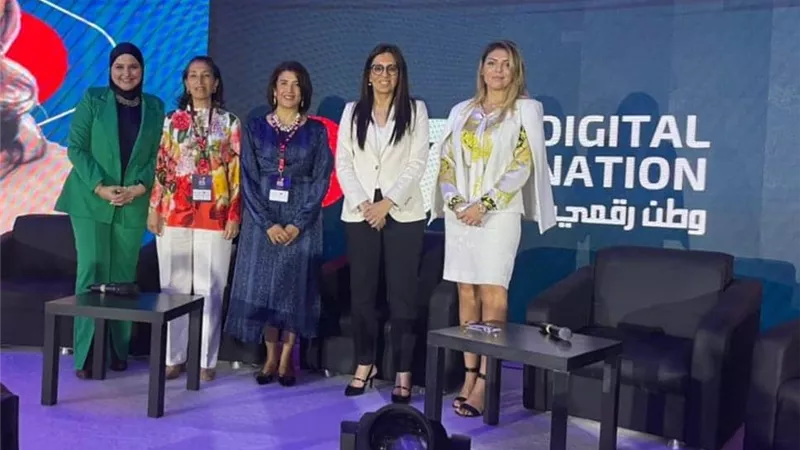 وطن رقمى يناقش مقترحات سيدات قطاع الاتصالات للمشاركة فى عملية التنمية