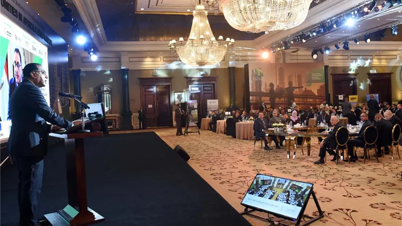 رئيس الوزراء : مصر لها سفراء ينفذون مشروعات عملاقة فى الدول الأفريقية والعربية