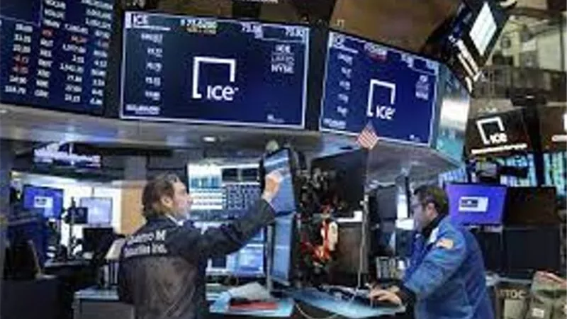 تباين أسواق المال العالمية بداية الأسبوع والفائدة الأمريكية تلقي بظلالها على التداول