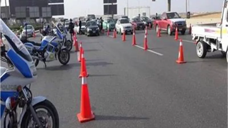 خدمات مرورية مكثفة لتنفيذ أعمال مشروع القطار الكهربائي السريع