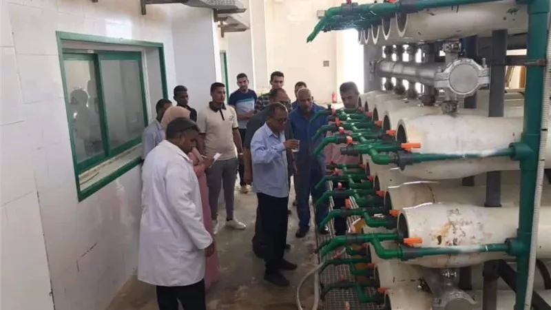 رئيس مياه البحر الأحمر يتفقد فرع الشركة بمرسي علم
