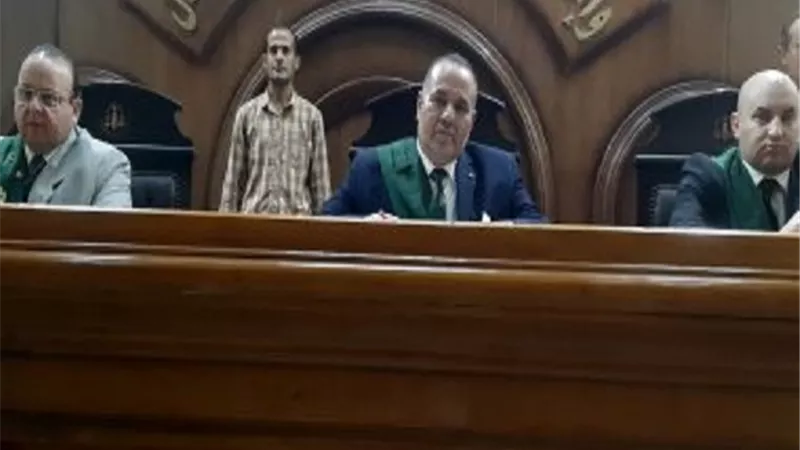 الإعدام شنقا لـ عاطلين بالشرقية قتلا موظف بالمعاش لسرقة دراجته
