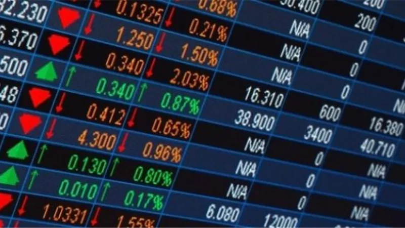 أسواق الأسهم تسجل مكاسب متواضعة بعد خسائر الأسبوع الماضى