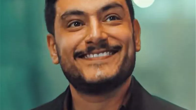 احمد صفوت يدافع عن سعد لمجرد !