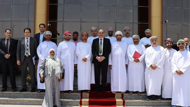 تعرف على تفاصيل اجتماع قيادات هيئة التنمية الصناعية ووفد سلطنة عُمان.. بالصور