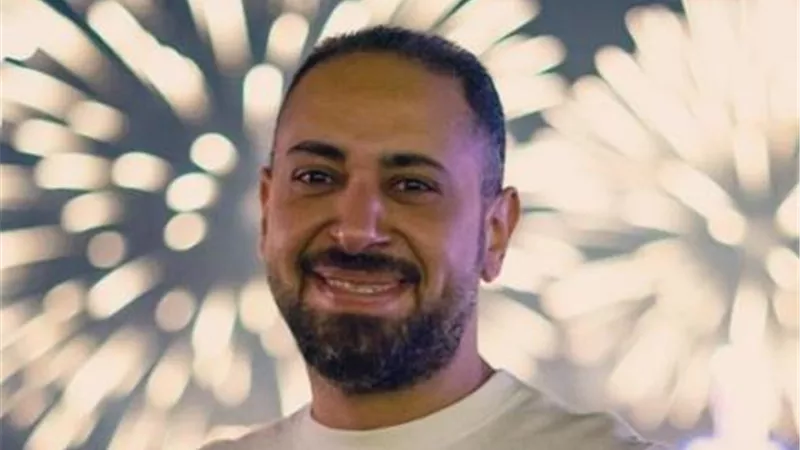 سامح مبروك ..يصدر عمله الثالث كتاب - ترندات وتوباكو