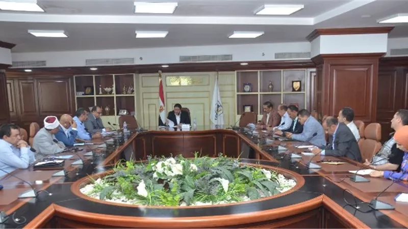 نائب محافظ بنى سويف: بيان واف بالمشكلات المتعلقة بالتغيرات المناخية