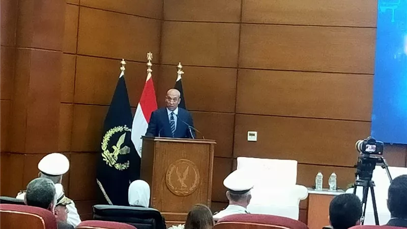أكاديمية الشرطة تنظم حلقة نقاشية عن الأمن السيبراني