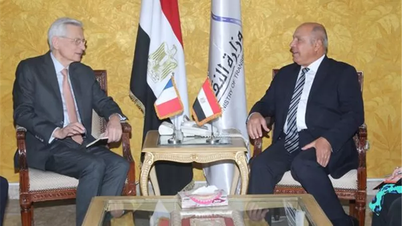 الوزير يبحث مع السفير الفرنسي آخر المستجدات لتطوير قطاع النقل