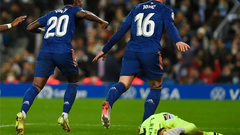 فيورنتينا يكشف شرطه للتعاقد مع مهاجم ريال مدريد