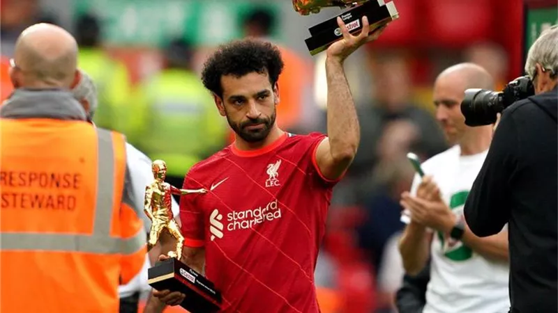 متفوقا على محرز ومانى.. محمد صلاح يتصدر ترتيب أفضل 10 لاعبين فى أفريقيا