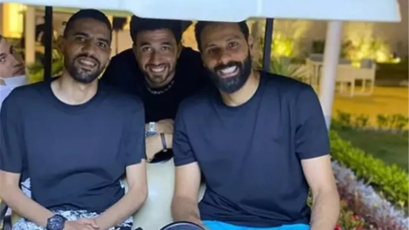 شاهد.. احدث ظهور لمؤمن زكريا بصحبه تريزيجيه وجنش