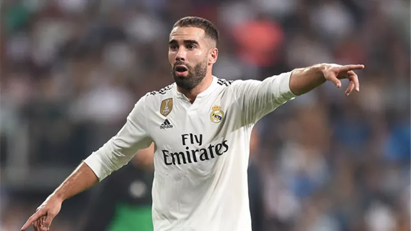 كارفاخال يوضح سر فوز ريال مدريد بدوري الأبطال على حساب ليفربول
