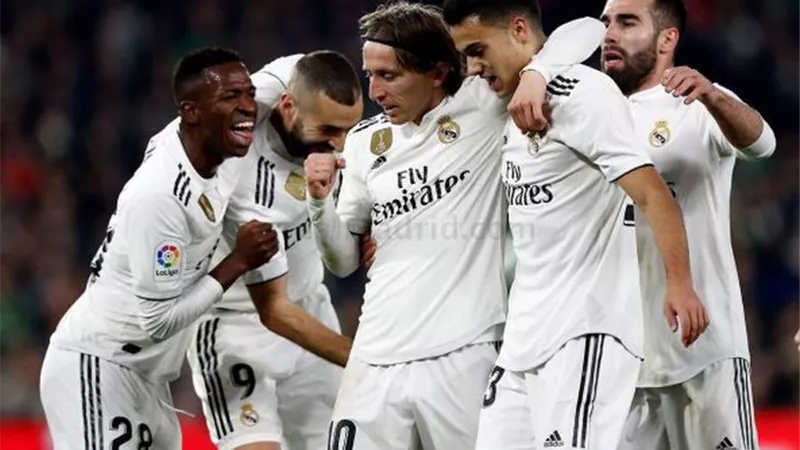 هل ينتقل نجم ريال مدريد لـ ليفربول