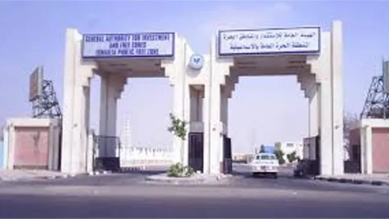توسعة وتشجير المنطقة الحرة العامة بالإسماعيلية